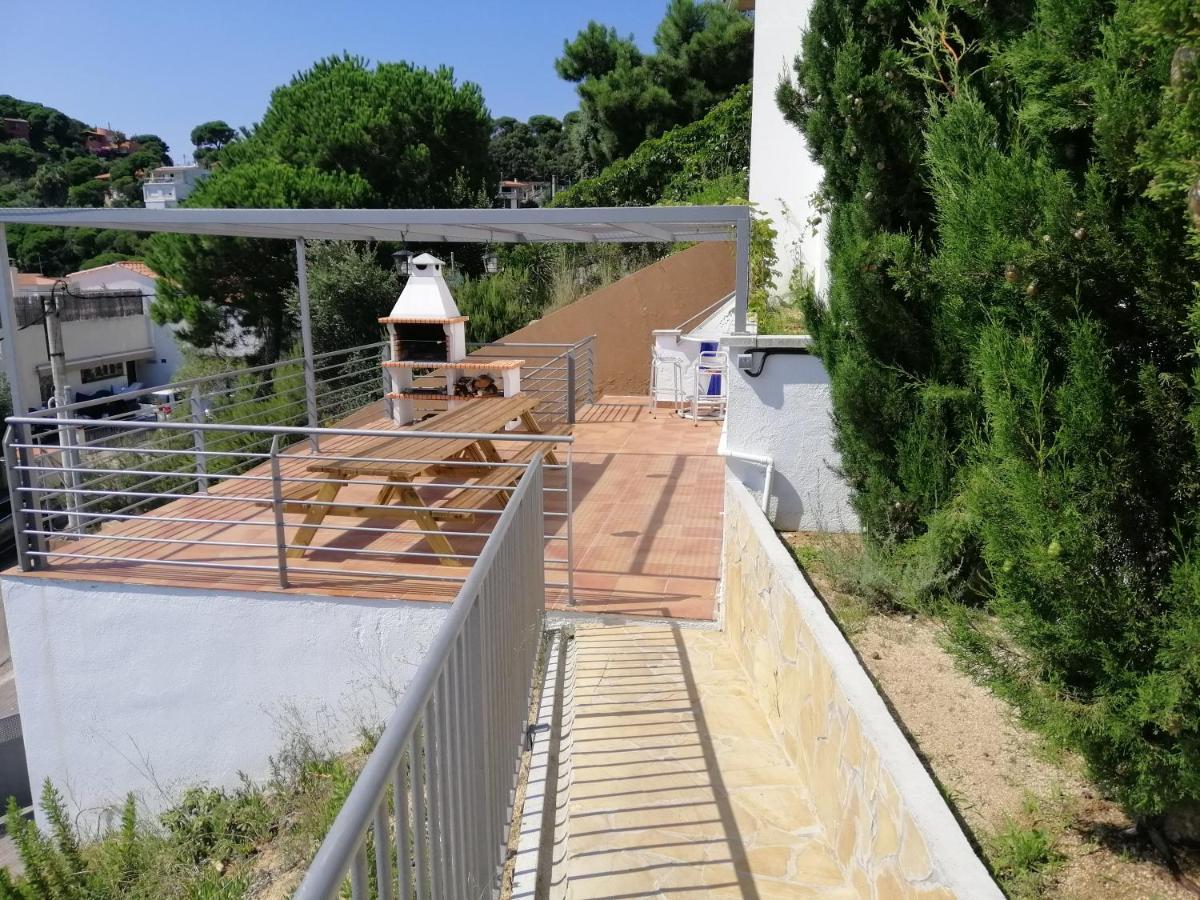 Villa Yaco Lloret de Mar Bagian luar foto