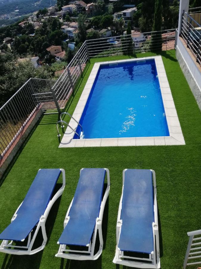 Villa Yaco Lloret de Mar Bagian luar foto